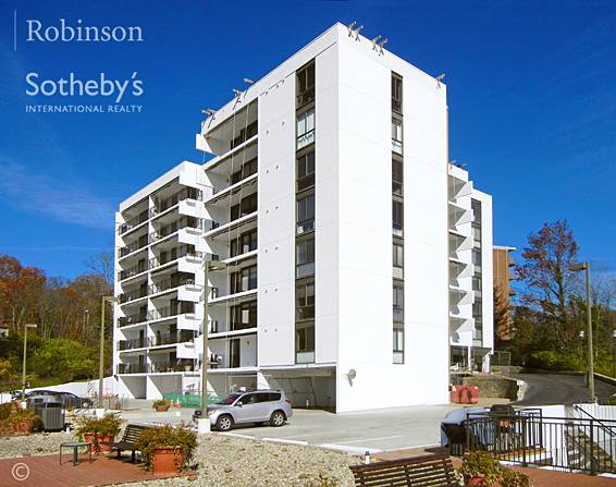 Kingston House Condominiums, 415 Bond Place, Cincinnati