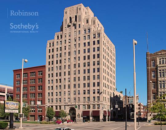 The American Building, 30 Central Parkway, Downtown Cincinnati Condominiums